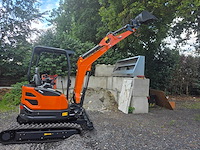 Hightop hh25 cockpitkap met offset boom mini graafmachine - afbeelding 36 van  38