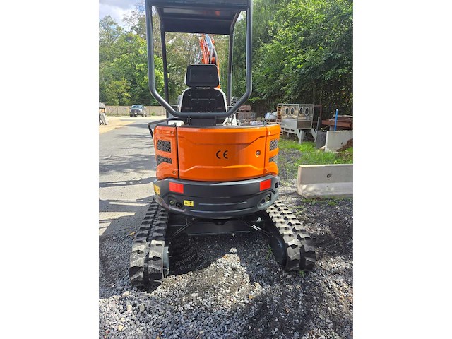 Hightop hh25 cockpitkap met offset boom mini graafmachine - afbeelding 23 van  38