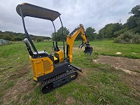 Hightop n12 met boom offset mini graafmachine - afbeelding 20 van  23