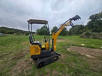 Hightop n12 met boom offset mini graafmachine - afbeelding 16 van  23