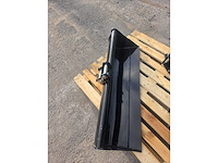 Hightop n12 met boom offset mini graafmachine - afbeelding 7 van  18