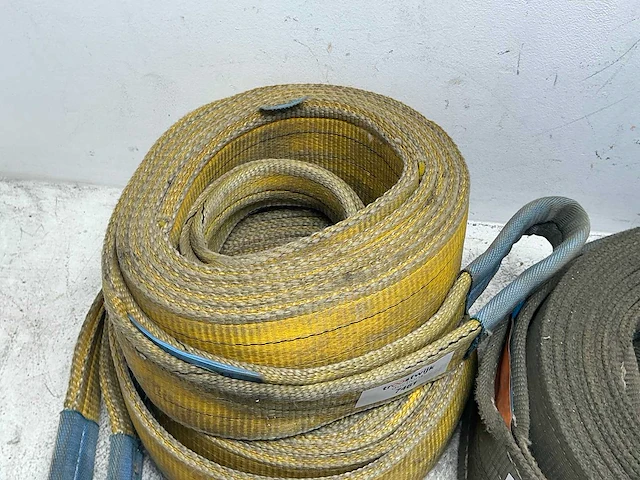 Hijsband 2x 4m / 1x 6m - afbeelding 2 van  5
