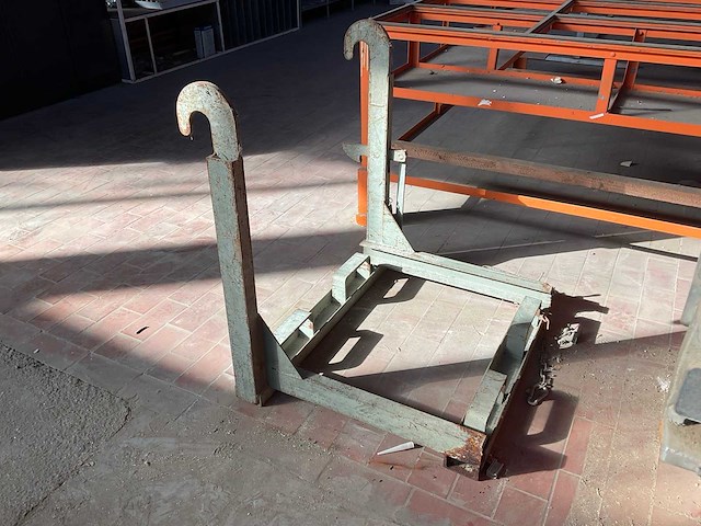 Hijshulp t.b.v. kiepbak - afbeelding 2 van  2