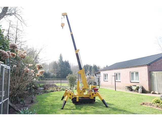 Hijskraan toa cc-204 benzine - afbeelding 1 van  1