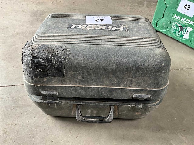 Hikoki c 9u3 cirkelzaagmachine - afbeelding 4 van  4