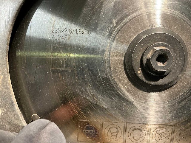 Hikoki c9u3 metaal-handcirkelzaag - afbeelding 5 van  5