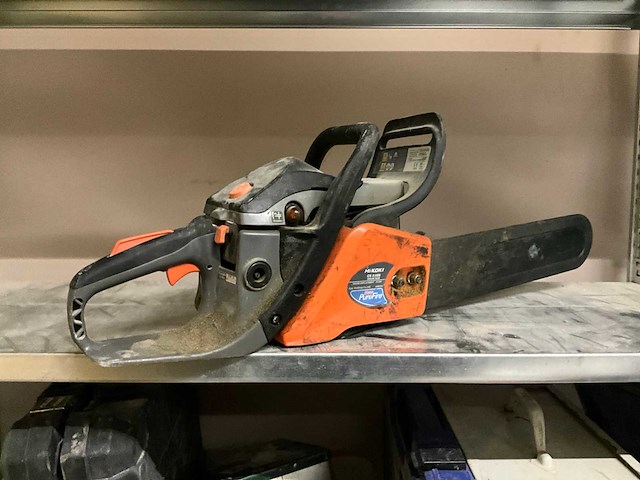 Hikoki cs33b kettingzaag - afbeelding 3 van  4