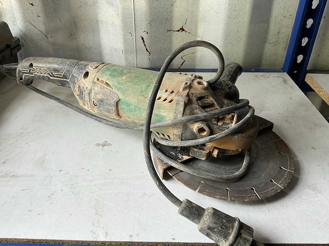 Hikoki g 23st haakse slijper - afbeelding 2 van  3