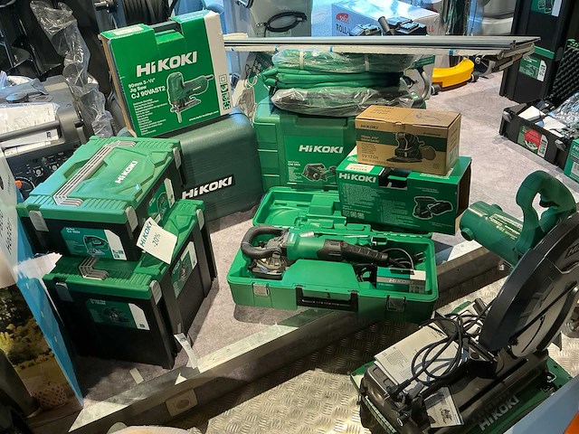 Hikoki meerdere modellen cirkelzaagmachine, decoupeerzaag en sleuvenfreesmachine - afbeelding 1 van  13