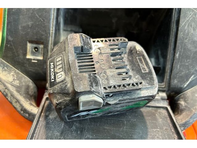 Hikoki radio - afbeelding 5 van  6