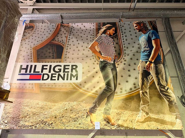 Hilfiger denim winkelbanner - reclamebanner - afbeelding 1 van  1
