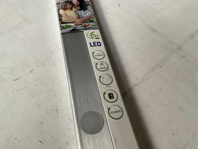 Hilite bern plus led onderkastverlichting zilverkleur (47x) - afbeelding 4 van  8