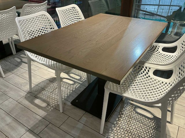 Hilma/karbi diverse horecatafels en stoelen (25x) - afbeelding 2 van  3