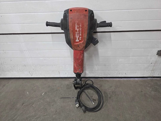 Hilti - te3000-avr - breekhamer - afbeelding 1 van  3