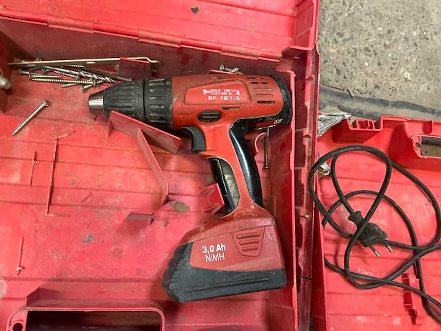 Hilti accu schroefboormachine (4x) - afbeelding 7 van  7