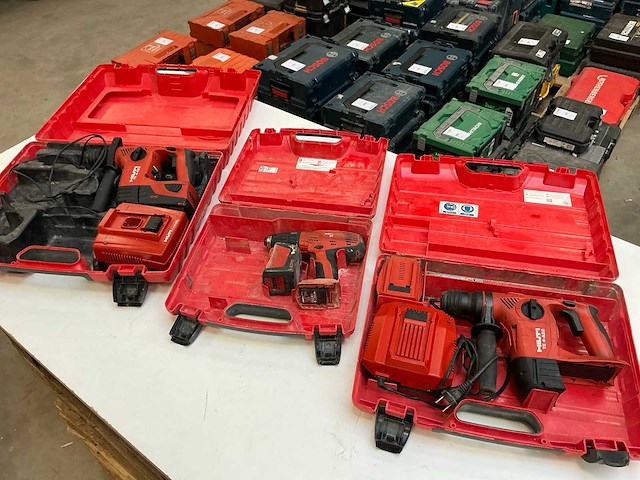 Hilti accugereedschap (3x) - afbeelding 1 van  11