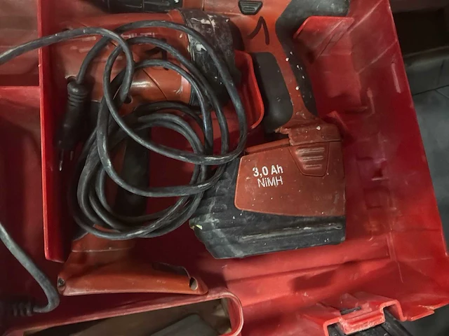 Hilti boormachine + vijsmachine - afbeelding 8 van  9