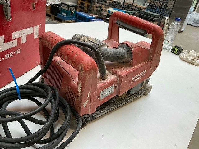 Hilti dc-se19 elektrische muurfrees - afbeelding 3 van  7
