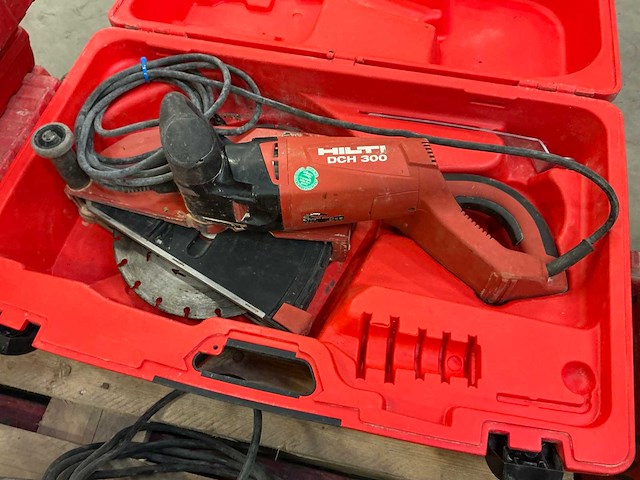 Hilti dch 300 betonzaag - afbeelding 1 van  6
