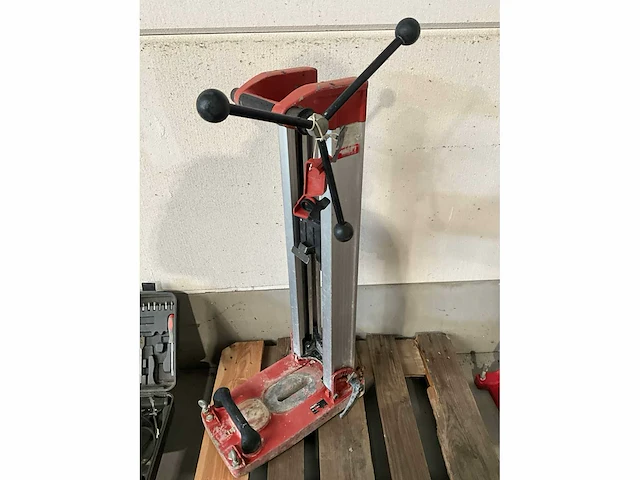 Hilti dd 130-rig boorstatief - afbeelding 6 van  6