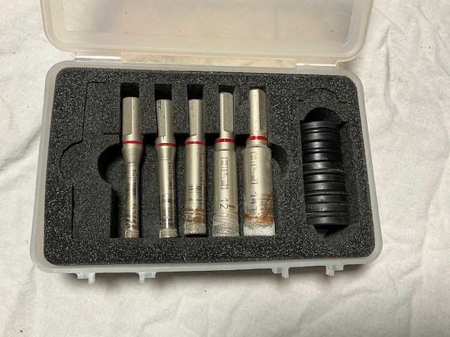 Hilti dd-hwt tegelboorset met waterkoel- en centreerset - afbeelding 6 van  9