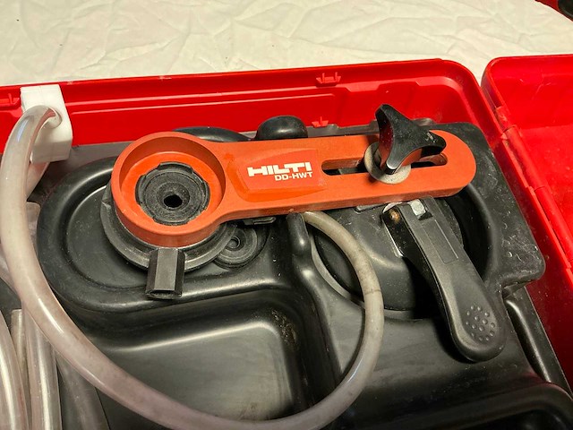 Hilti dd-hwt tegelboorset met waterkoel- en centreerset - afbeelding 8 van  9