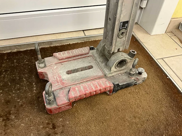 Hilti dd-r100f-s steun diamantboor - afbeelding 5 van  12