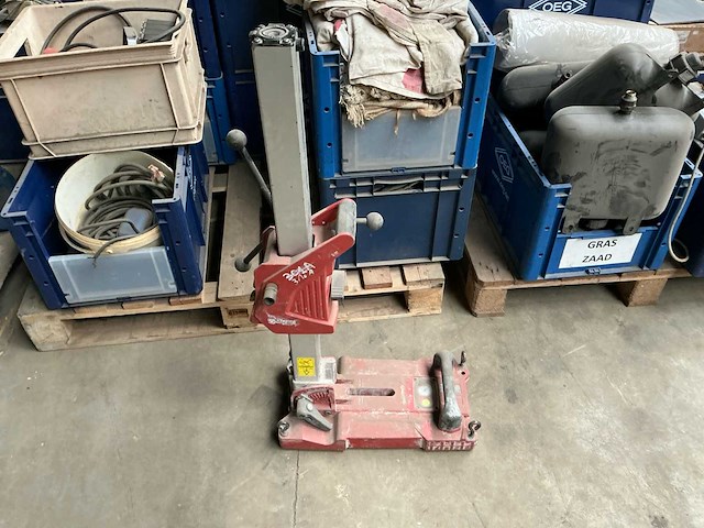 Hilti dd-st 150 kernboormachine - afbeelding 1 van  4
