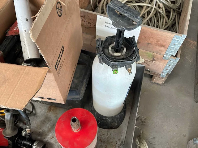 Hilti dd100 kernboormachine - afbeelding 6 van  6