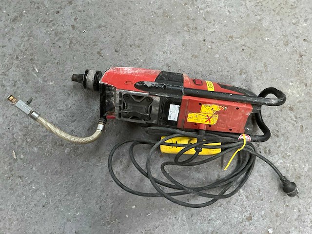 Hilti dd200 kernboormachine te herstellen - afbeelding 3 van  5