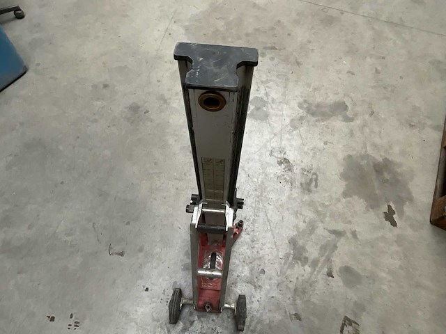 Hilti dd250e kernboormachine - afbeelding 7 van  15