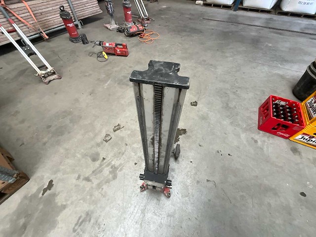 Hilti dd250e kernboormachine - afbeelding 9 van  15