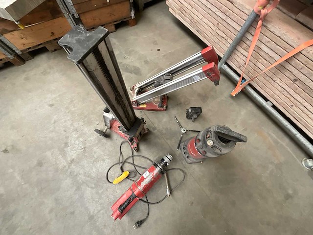 Hilti dd250e kernboormachine - afbeelding 7 van  15