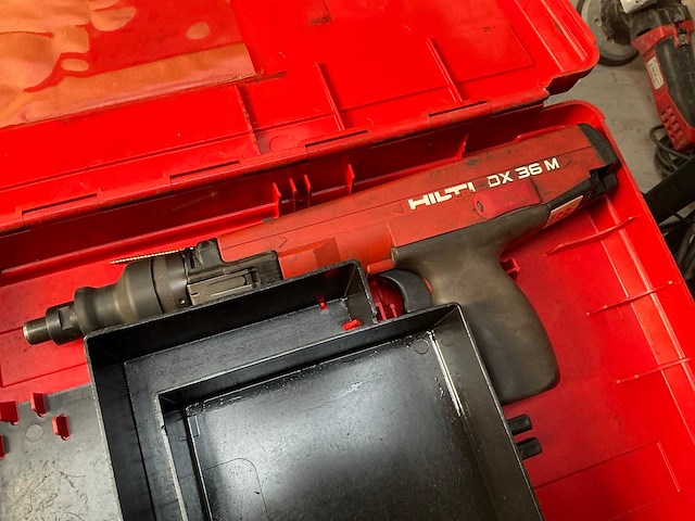 Hilti dx 36 m kruitsschiet hamer - afbeelding 1 van  4