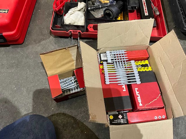 Hilti dx 36m nagelschieter - afbeelding 4 van  4
