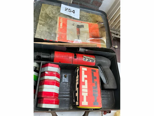 Hilti dx400 kruidschiethamer - afbeelding 2 van  2