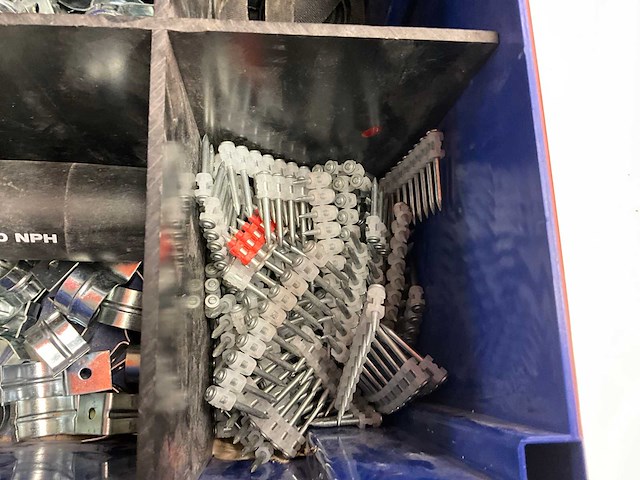 Hilti gx 120-me gasnagelpistool - afbeelding 3 van  12