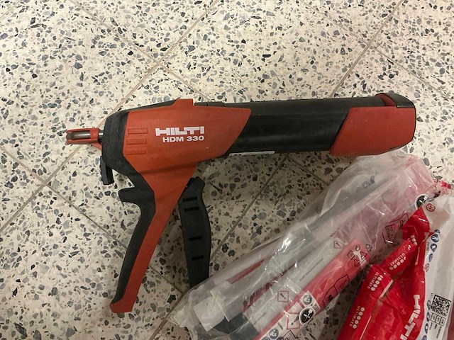Hilti hdm330 mortelspuit - afbeelding 2 van  4