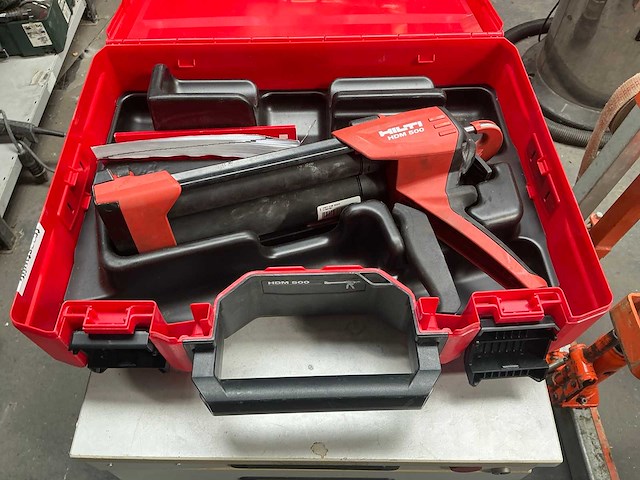 Hilti hdm500 kitspuit - afbeelding 1 van  4