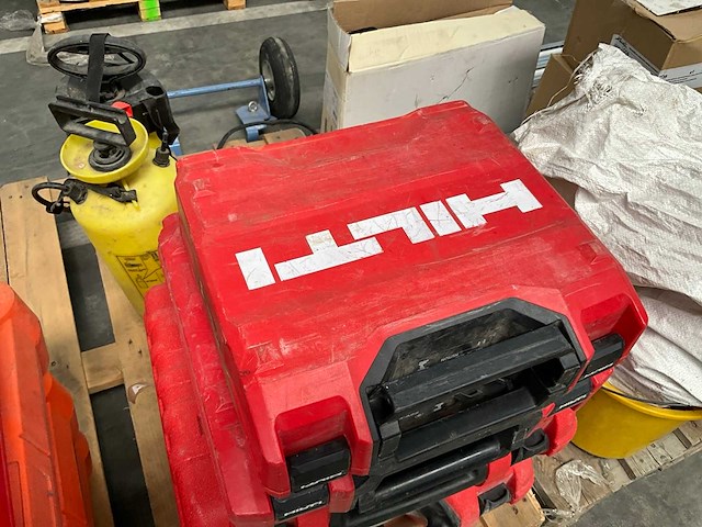 Hilti lege gereedschapskoffer (5x) - afbeelding 2 van  4