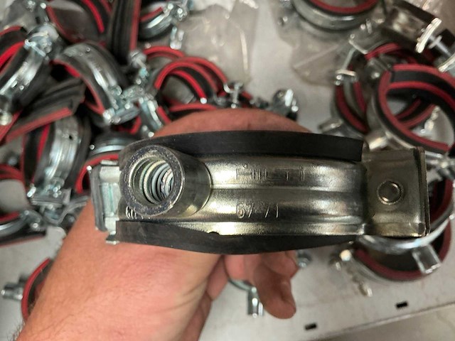 Hilti / mag partij diverse buisklemmen - afbeelding 4 van  6