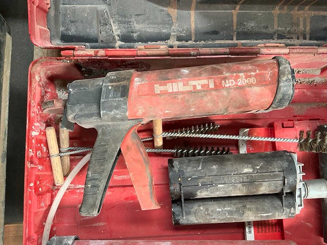 Hilti md2000 kitspuit - afbeelding 2 van  5
