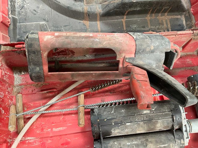 Hilti md2000 kitspuit - afbeelding 3 van  5