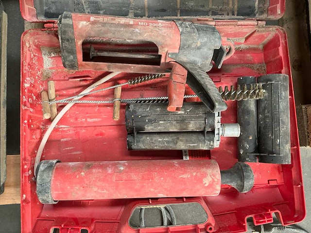 Hilti md2000 kitspuit - afbeelding 4 van  5