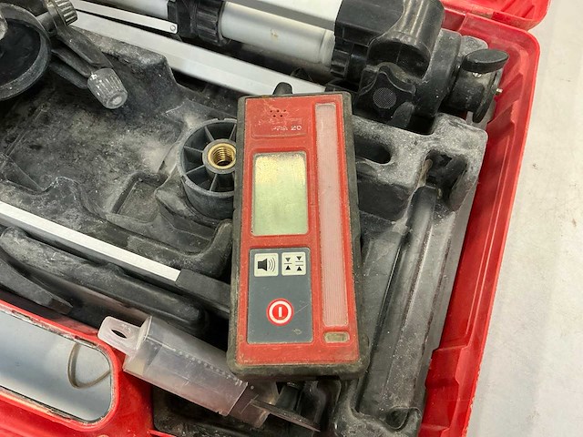 Hilti pm 4-m bouwlaser - afbeelding 6 van  8