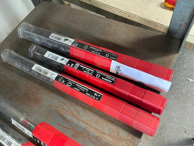 Hilti te betonboor (3x) - afbeelding 1 van  2
