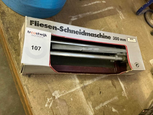 Hiltmann tegelsnijapparaat - afbeelding 1 van  2