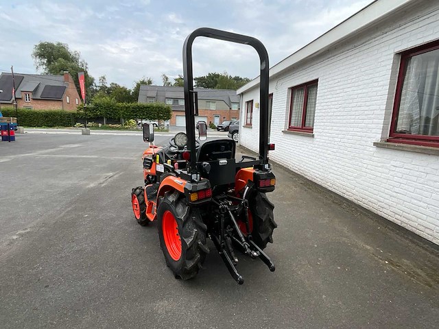 Hinomoto - 2026 - hm3020 - minitractor - afbeelding 14 van  19