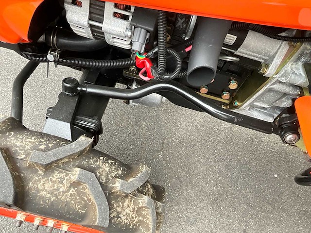 Hinomoto - 2026 - hm3020 - minitractor - afbeelding 8 van  19