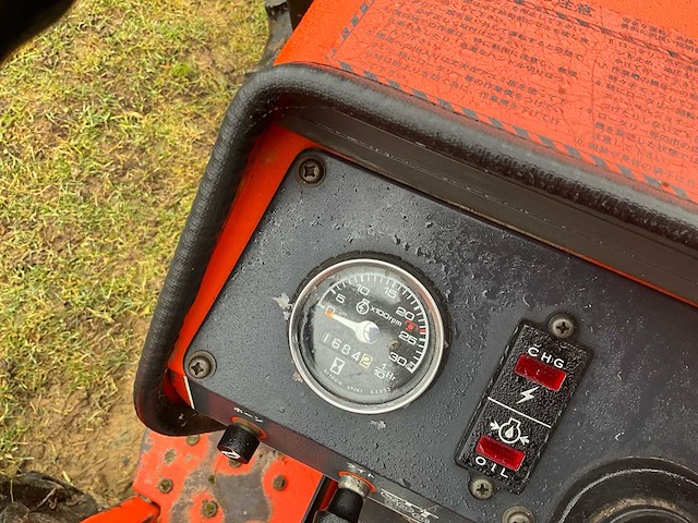 Hinomoto e1804 inclusief klepelmaaier - afbeelding 3 van  22